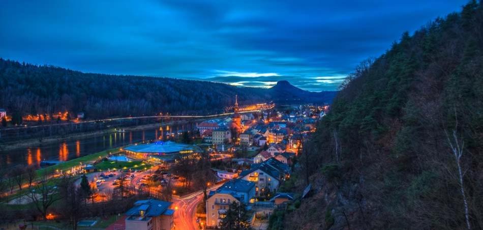 Hotel Garni „Zum Baeren“ Bad Schandau Esterno foto